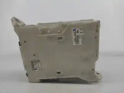 Second-hand car spare part fuse box unit for lexus is ii (_xe2_) 220 d (ale20) oem iam references 8273053050