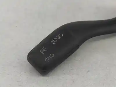 Second-hand car spare part indicator switch for audi a3 (8p1) 2.0 fsi oem iam references 8p0953513a  