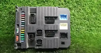 Second-hand car spare part FUSE BOX UNIT for RENAULT ESPACE IV (JK0/1_)  OEM IAM references 9659285380  