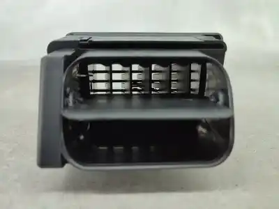 Pièce détachée automobile d'occasion grille d'aération pour audi a4 b5 avant (8d5) 1.9 tdi références oem iam 8d1820902  