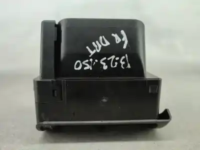 Pièce détachée automobile d'occasion grille d'aération pour audi a4 b5 avant (8d5) 1.9 tdi références oem iam 8d1820902  