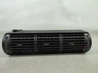 Pezzo di ricambio per auto di seconda mano griglia di aerazione per audi a4 b5 avant (8d5) 1.9 tdi riferimenti oem iam 8d0820951