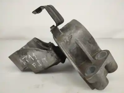 Second-hand car spare part engine support for fiat doblo cargo (263_) 1.3 d multijet oem iam references 071a236  
