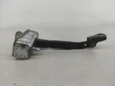 Second-hand car spare part door stop for toyota corolla verso (e12) 1.8 linea sol oem iam references 