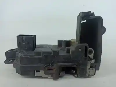 Second-hand car spare part left front door lock for opel astra h gtc (a04) 1.7 cdti (l08) oem iam references 13210748  