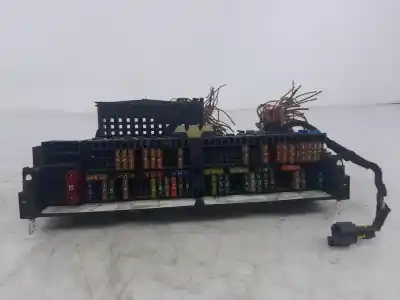 Pezzo di ricambio per auto di seconda mano scatola relè/fusibili per bmw 3 (e46) 330 d riferimenti oem iam 8364540