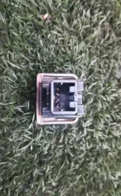 Piesă de schimb auto la mâna a doua avertizare pentru nissan note (e11, ne11) 1.4 referințe oem iam 06019  