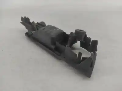 Автозапчасти б/у внутри передней правой ручки за audi a2 (8z0) 1.4 ссылки oem iam 6z0839020  