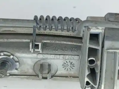 Pezzo di ricambio per auto di seconda mano maniglia esterna posteriore sinistra per renault scénic i monospace (ja0/1_, fa0_) 1.9 dti (ja1u) riferimenti oem iam 7700433075  
