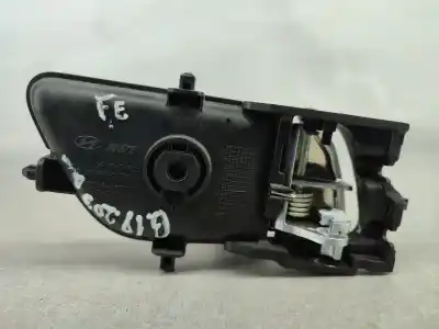 Автозапчастина б/у ліва передня внутрішня ручка для hyundai i20 ii (gb, ib) 1.2 посилання на oem iam 82610c7000  