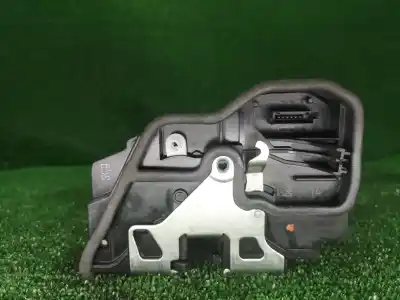 Second-hand car spare part left front door lock for bmw 5 (e60) 520 i oem iam references 7202143  