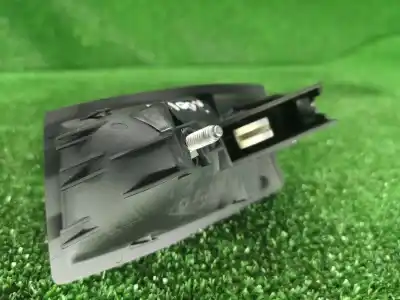 Second-hand car spare part interior right front handle for bmw 5 (e60) 520 i oem iam references 70342889  