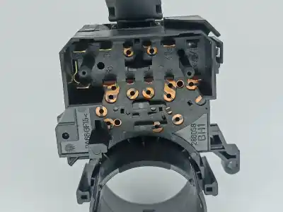 Second-hand car spare part indicator switch for audi a3 (8l1) 1.6 oem iam references 8l0953513  