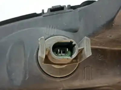 Pièce détachée automobile d'occasion feu droit pour renault megane scenic (ja0/1_) 1.4 i (ja0e) références oem iam 7700432097 // valeo // fase ii  