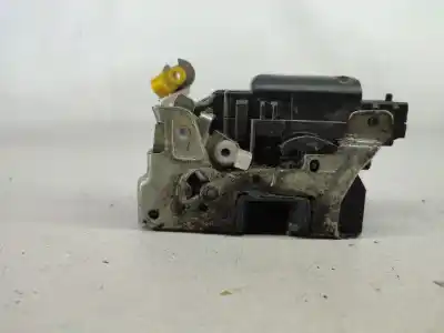 Peça sobressalente para automóvel em segunda mão fechadura da porta dianteira esquerda por iveco daily iv caja/chasis 35c15 referências oem iam 