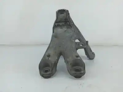 Second-hand car spare part engine support for audi a4 b8 avant (8k5) 2.0 tdi oem iam references 8k0199308be  