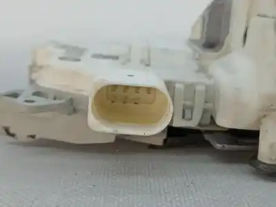 Автозапчасти б/у замок левой передней двери за audi a4 b8 avant (8k5) 2.0 tdi ссылки oem iam 8j1837015c  