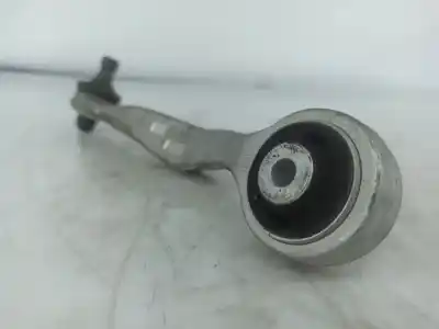 Pezzo di ricambio per auto di seconda mano braccio sospensione superiore anteriore sinistro per audi a4 b5 avant (8d5) 1.9 tdi riferimenti oem iam   