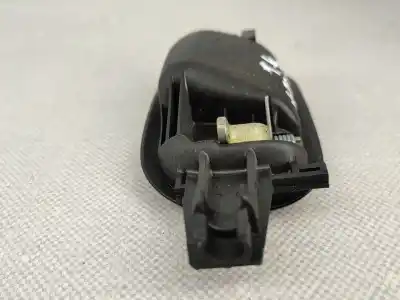 Автозапчасти б/у левая задняя внутренняя ручка за audi a4 b5 avant (8d5) 2.5 tdi ссылки oem iam 8d0839019  