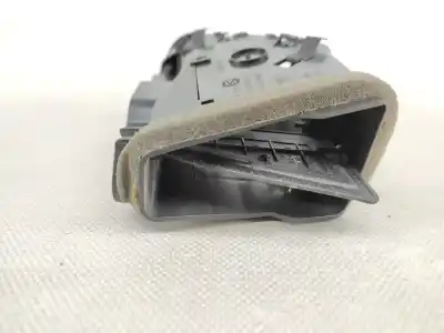 Автозапчасти б/у аэрационная решетка за ford fiesta vi (cb1, ccn) 1.25 ссылки oem iam 8a61a018b08   Автозапчасти б/у аэрационная решетка за ford fiesta vi (cb1, ccn) 1.25 ссылки oem iam 8a61a018b08