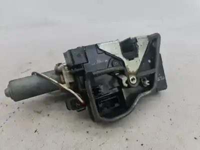 Second-hand car spare part left front door lock for bmw 7 (e65, e66, e67) 730 d oem iam references 7028905  