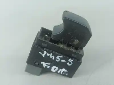 Pièce détachée automobile d'occasion commande de lève vitre avant droit pour chevrolet spark (m300) 1.0 références oem iam 202008913