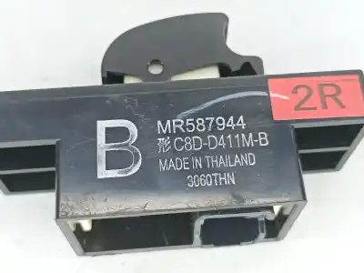 Автозапчасти б/у выключатель переднего правого окна за mitsubishi outlander ii (cw_w) 1722 ak gasóleo 2011 5p ссылки oem iam mr587944  