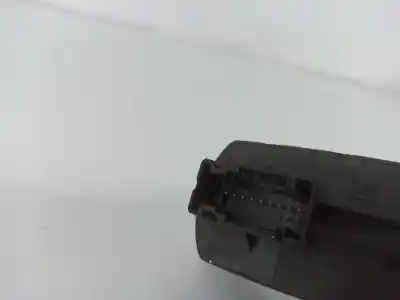 Автозапчасти б/у выключатель левого переднего окна за opel corsa d (s07) 1.3 cdti (l08 l68) ссылки oem iam 13258521aa  