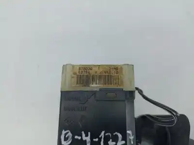 Pièce détachée automobile d'occasion commande d'essuie glace pour renault megane scenic (ja0/1_) 1.9 dti (ja0n) références oem iam 37002a  