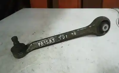 Автозапчастина б/у ПЕРЕДНІЙ ПРАВИЙ НИЖНИЙ РЫЧАГ ПІДВІСКИ для VOLKSWAGEN PASSAT 3B2  Посилання на OEM IAM 8D0407508E  