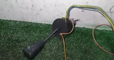 Pièce détachée automobile d'occasion commande de clignotants pour bmw 3 (e36) r620 gasolina 1993 4p références oem iam 011003  