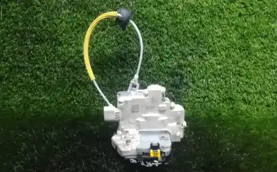 Second-hand car spare part rear left door lock for audi a4 b7 (8ec) 2.0 tdi 16v oem iam references 