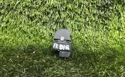 Piesă de schimb auto la mâna a doua panou comandã geamuri electrice fatã partea din dreapta pentru audi a4 b6 (8e2) 1.9 tdi referințe oem iam 