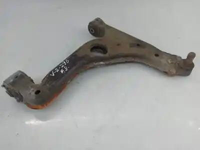 Peça sobressalente para automóvel em segunda mão braço de suspensão inferior dianteiro direito por opel astra h gtc (a04) 1.7 cdti (l08) referências oem iam 