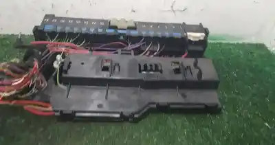 Second-hand car spare part fuse box unit for bmw 3 (e46) 320 d oem iam references 8364540  