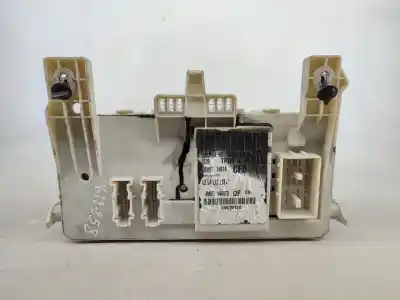 Peça sobressalente para automóvel em segunda mão caixa de fusíveis e relés por ford c-max (dm2) 2.0 tdci referências oem iam 4m5t14a073df  