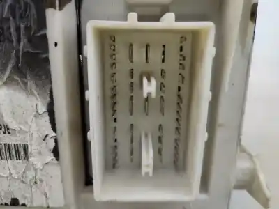 Peça sobressalente para automóvel em segunda mão caixa de fusíveis e relés por ford c-max (dm2) 2.0 tdci referências oem iam 4m5t14a073df  