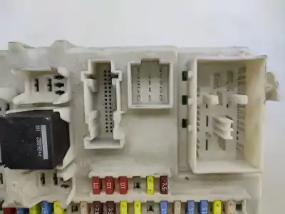Peça sobressalente para automóvel em segunda mão caixa de fusíveis e relés por ford c-max (dm2) 2.0 tdci referências oem iam 4m5t14a073df  