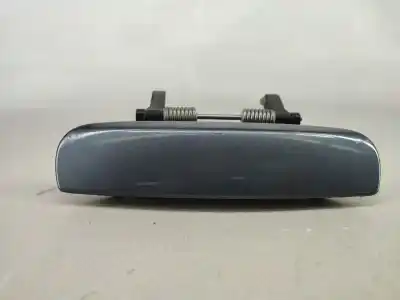 Peça sobressalente para automóvel em segunda mão puxador exterior traseiro esquerdo por audi a3 sportback (8pa) 2.0 tdi 16v referências oem iam 