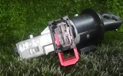 Second-hand car spare part ignition switch for renault clio iii (br0/1, cr0/1) 1.2 16v (br02 br0j br11 cr02 cr0j cr11) oem iam references   