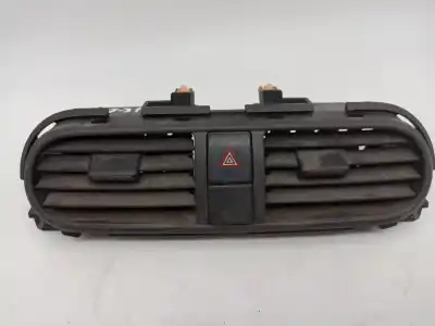 Second-hand car spare part air ventilation grille for suzuki splash (ex) 1.0 (a5b 310) oem iam references 7384151k0