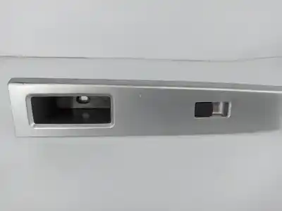 Peça sobressalente para automóvel em segunda mão botão / interruptor elevador vidro dianteiro direito por mazda 5 (cr19) 2.0 cd (cr19) referências oem iam cc3366370a