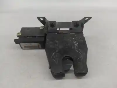 Second-hand car spare part trunk lock for bmw 5 touring (e39) 530 d oem iam references 8168892  