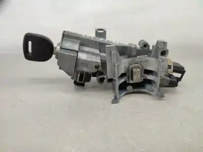 Second-hand car spare part ignition switch for mazda 2 (dy) gasolina 2004 5p oem iam references   