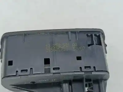 Автозапчастина б/у передні вікний вмикач для opel corsa d (s07) 1.4 (l08 l68) посилання на oem iam 13258521aa  