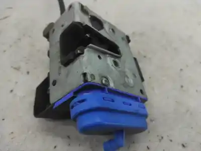 Автозапчастина б/у замок дверей заднього лівого для audi a4 b5 (8d2) 1.9 tdi посилання на oem iam 8d0839015  