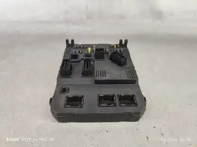 Peça sobressalente para automóvel em segunda mão caixa de fusíveis e relés por citroen c3 i (fc_, fn_) 1.1 i referências oem iam 9649811  