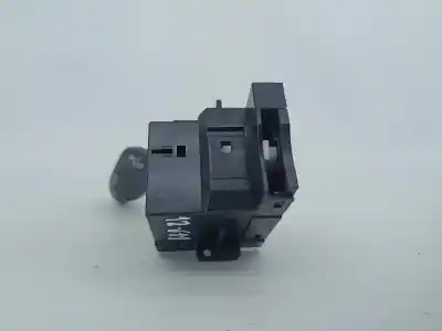 Second-hand car spare part indicator switch for ford focus iii 1.6 tdci oem iam references av6t13335ad  