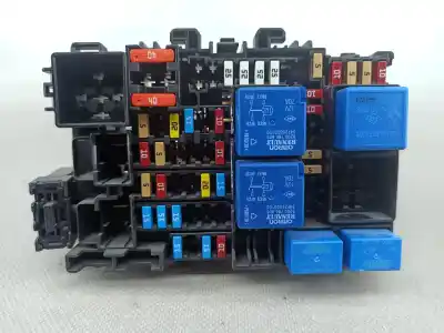 Second-hand car spare part fuse box unit for renault clio v (bf_) 1.0 tce 100 (b7mt) oem iam references 243805499r
