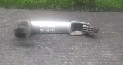 Peça sobressalente para automóvel em segunda mão puxador exterior traseiro esquerdo por toyota corolla sedán (_e12_) 1.6 vvt-i (zze121_) referências oem iam 